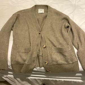 Abercrombie knit cardigan size small